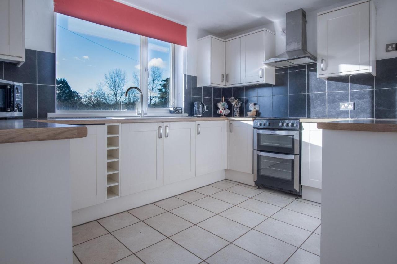 Maytree Cottage - 4 Bedroom Holiday Home - テンビー エクステリア 写真