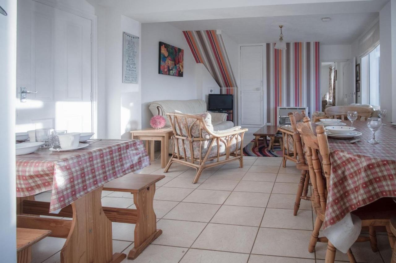 Maytree Cottage - 4 Bedroom Holiday Home - テンビー エクステリア 写真