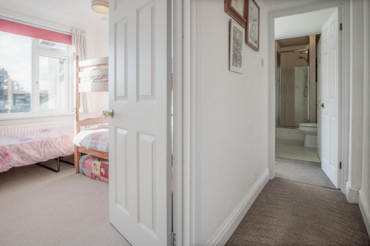 Maytree Cottage - 4 Bedroom Holiday Home - テンビー エクステリア 写真